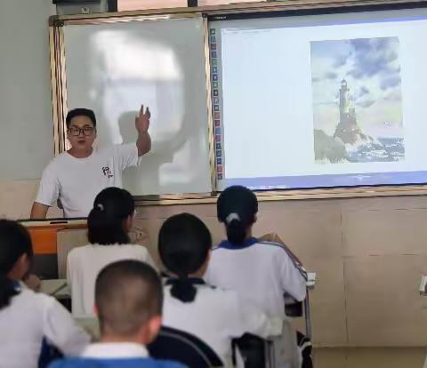 【双减】向阳花开 “育”美而行——吉水外国语学校初中部水彩画社团