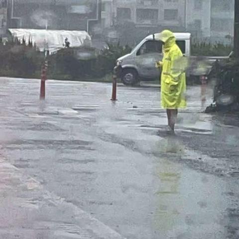 暴雨黄色预警