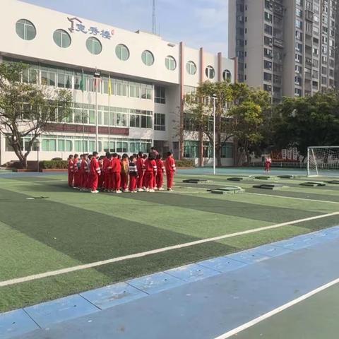 以研促教，促进成长——南雄市第二小学体育公开课。