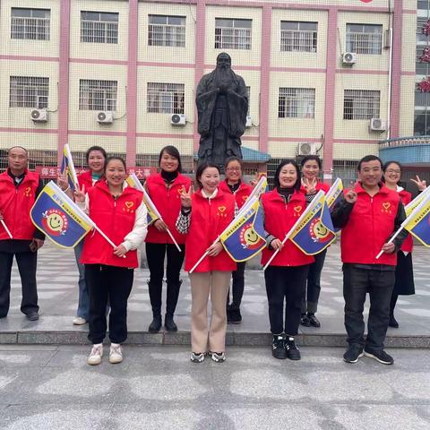 暖心“护学岗”，守护学子“平安路” ﻿——城关中学254班家长护学岗在行动