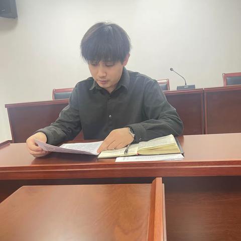 深圳市中亚国际商业保理有限公司 九方盛世融资租赁（深圳）有限公司开展关于李晋宇同志专题党课学习