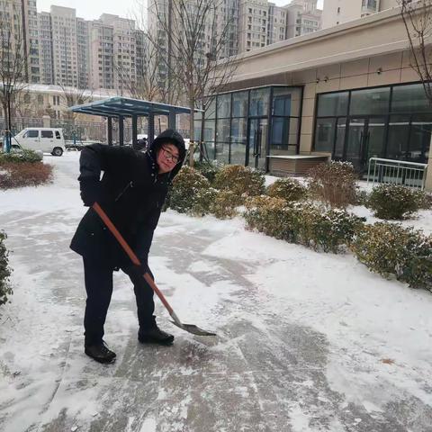 全民参与，让雪后的许鄄子村更有温度！