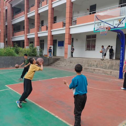 长田小学课后服务篮球社团