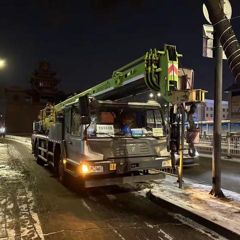 宁夏供销电讯数码科技有限公司 雪夜吊装扶梯有感