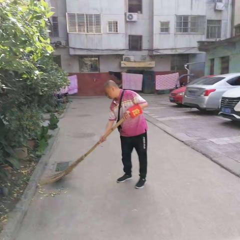 美化环境共携手，凝心聚力齐上阵 —— 娄敬路社区环境卫生整治行动