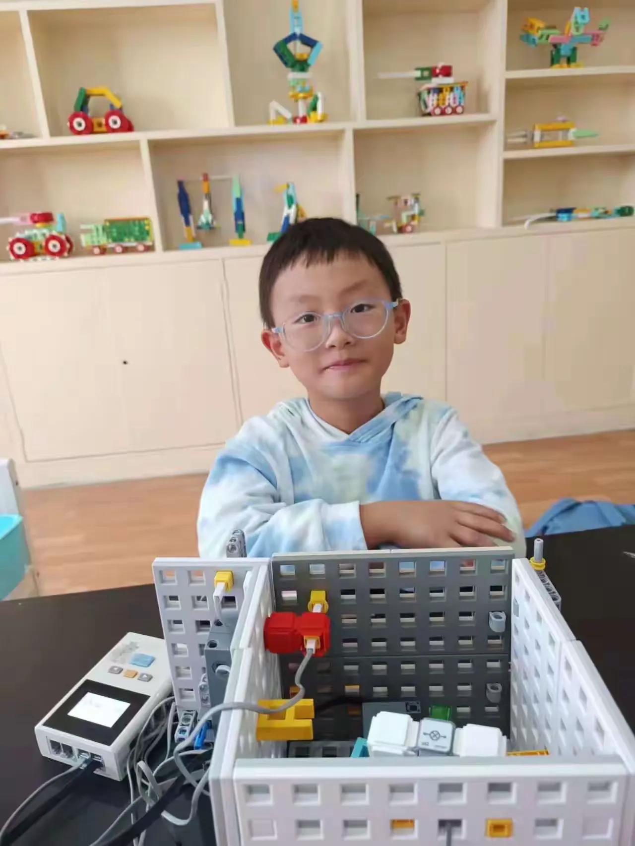 简篇-百花齐放,大放光彩——襟江小学教育集团三(11)班班级吉尼斯风采展示