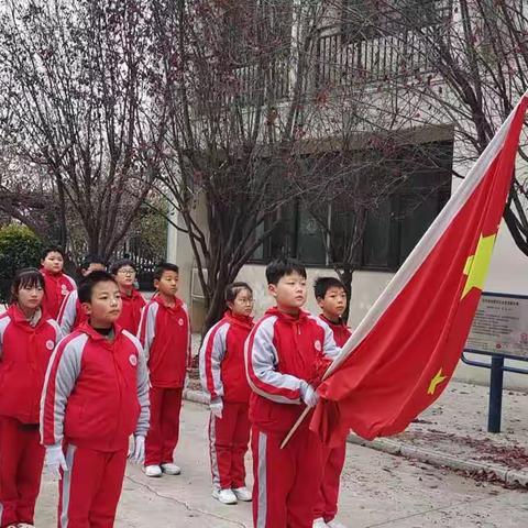 喜迎冬至日   回归传统节——郾城区第二实验小学升旗仪式