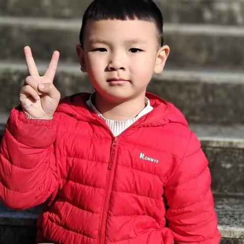 贝乐幼儿园2023年——张博瑞长档案