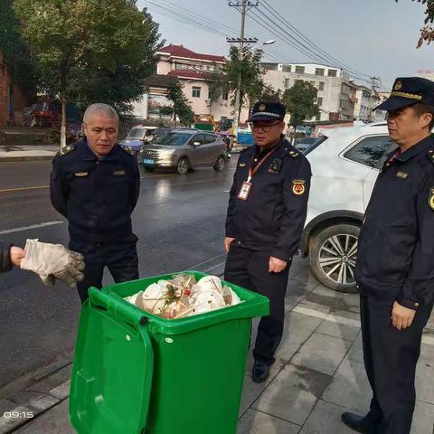 蕲春城管：对非法收运厨余垃圾喂养家禽，要严厉打击！