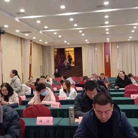 感恩遇见  砥砺前行