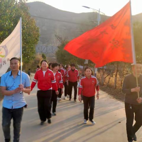 暖春女神节，幸福在实幼。——卢氏县实验幼儿园三八妇女节活动纪实