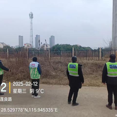 铁路护路“不打烊” 筑牢春节“防火墙”