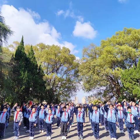 缅怀先烈，铭记历史