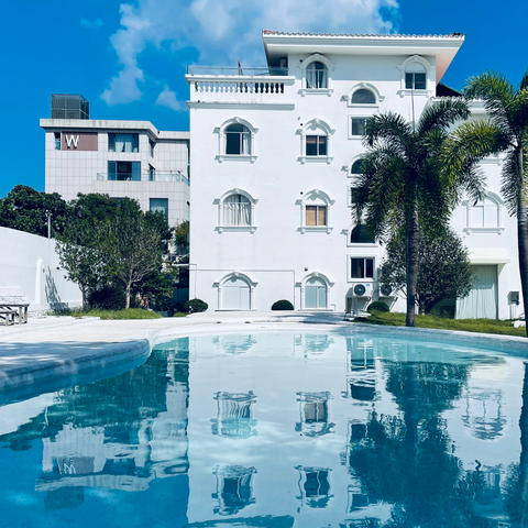 大棚山庄｜独栋14房欧式泳池别墅（18床｜32人）