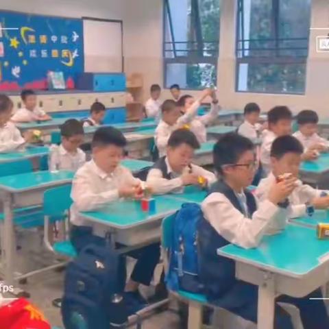 深圳市翠竹外国语实验学校魔方社团
