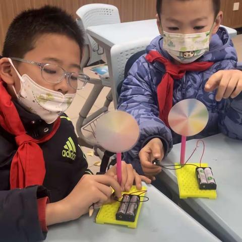 新建路小学富力华庭分校 科学探索（二年级）