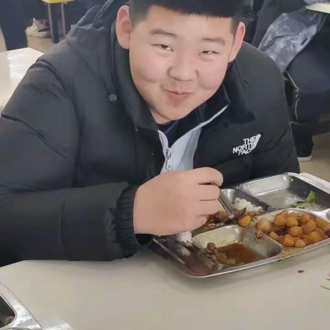 美“食”每刻，一举夺魁