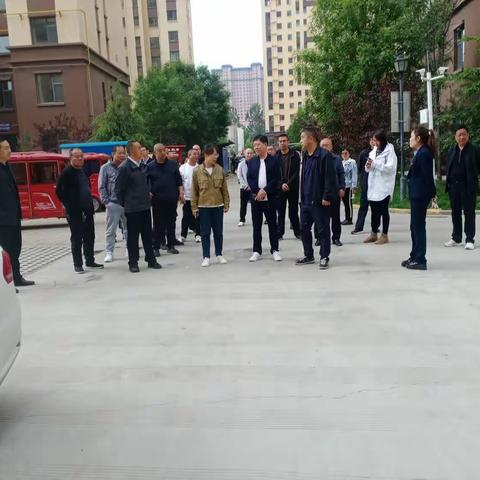 五马街道组织开展春季环境卫生大整治观摩活动