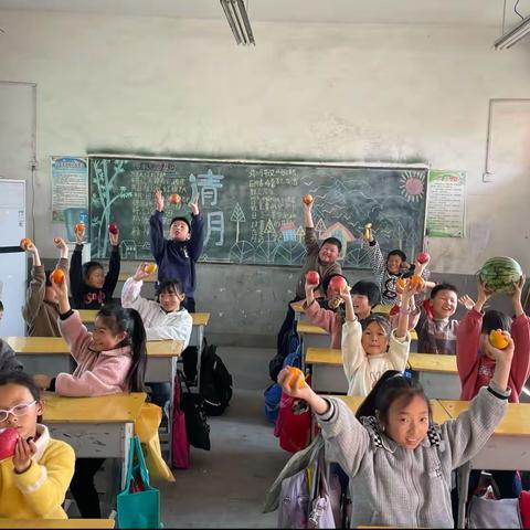 “双减”英语课堂之小小水果店