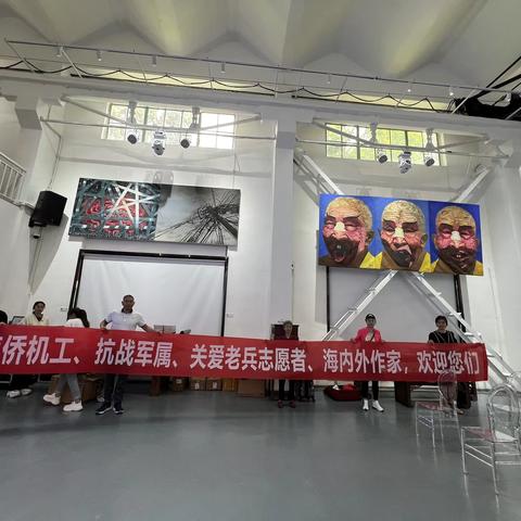 首届世界和平诗会（昆明专场）图片报道