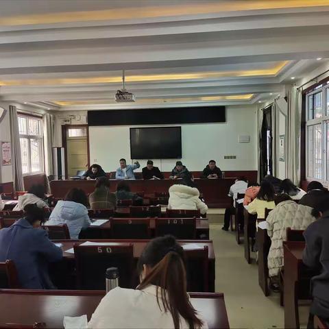 西安市长安区郭杜街道香积寺逸夫中学消防演练