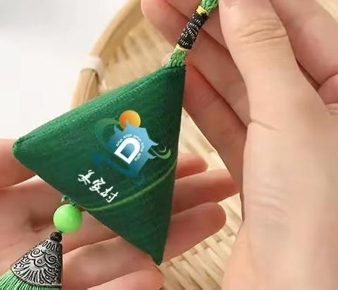【我们的节日•端午】传统端午粽相约 非遗香囊艾飘香