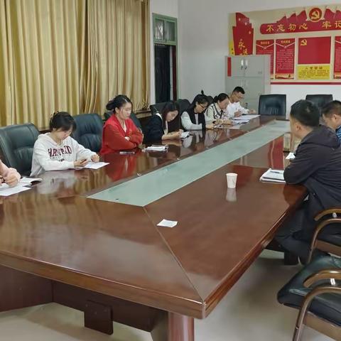 春芽新发齐聚校 跟岗蓄力共研讨—八里畈镇中心学校跟岗教师学习汇报展示活动