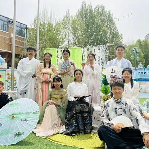 “诗传古韵•词润童年”——童林堡奥龙园大班诗词大会