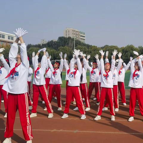 “激情汇操扬斗志，凝心聚力展风采”      —— 丰南区银丰小学六年级汇操比赛