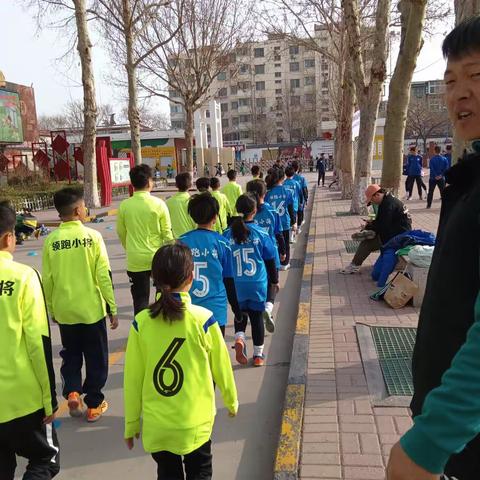 早春三月，绿茵激情--2024年中国足协D级教练员培训班足球节活动安阳站召开