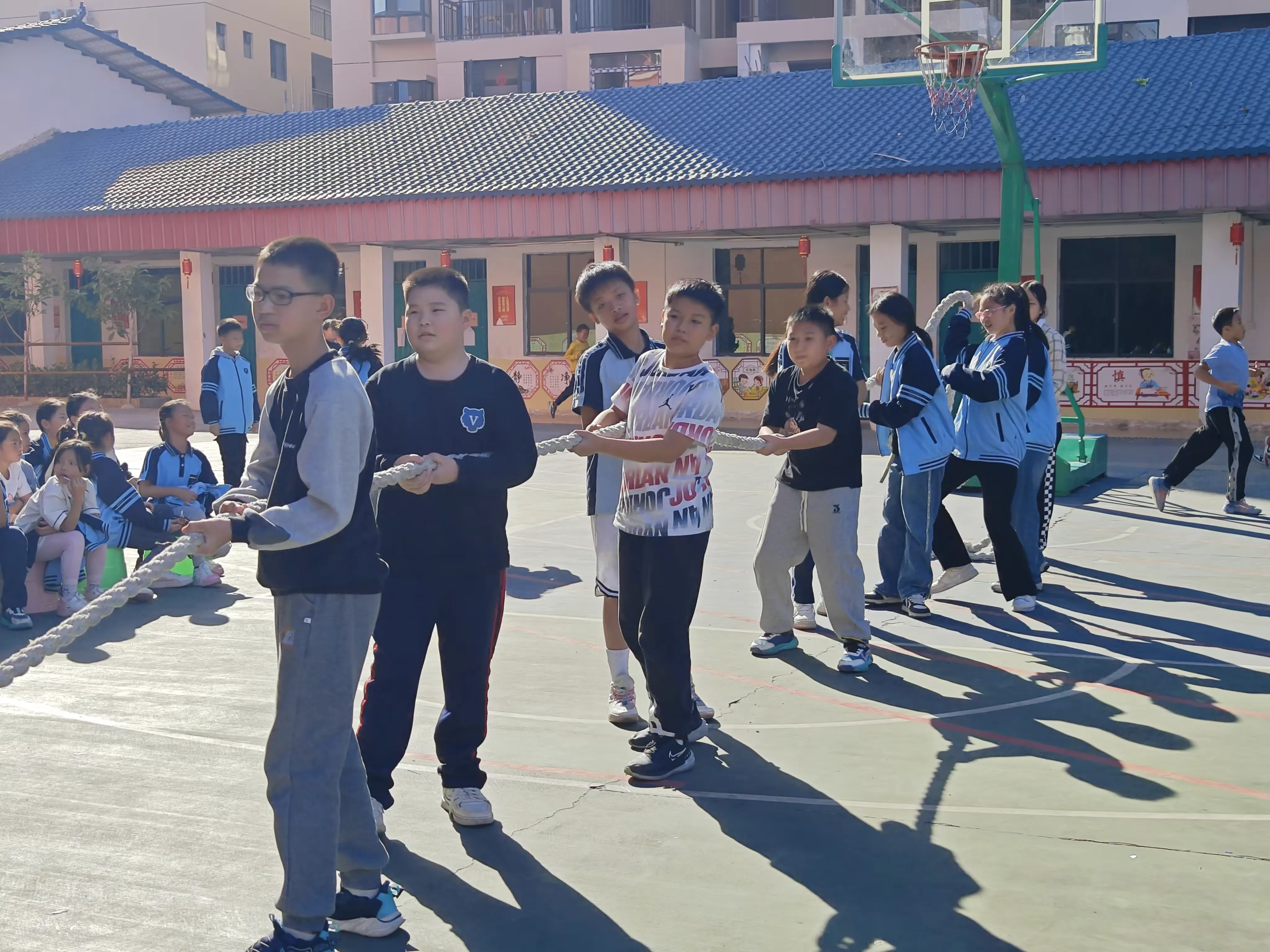 简篇-南宁市西乡塘区龙华学校2025年春季学期招生简章