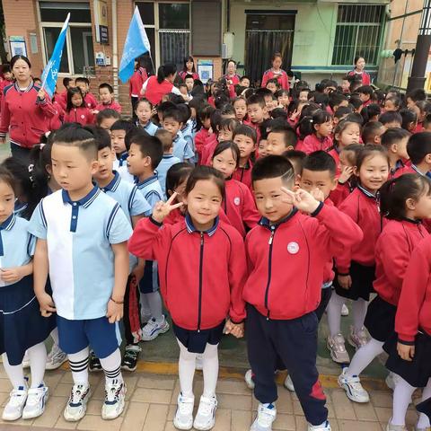 祁县第三幼儿园大三班走进小学——社团篇