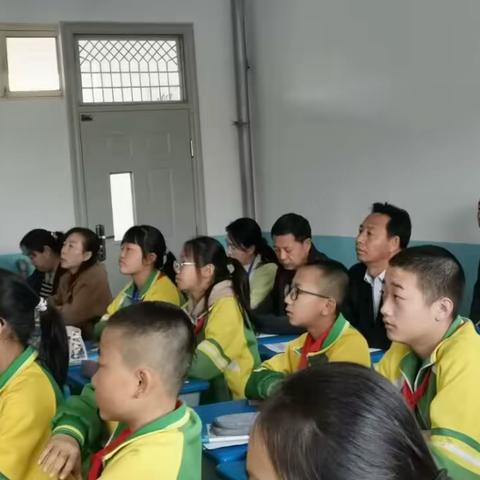 研途有你，共促成长 ----记金塔县第四中学小学部数学教研组半天无课日教研活动