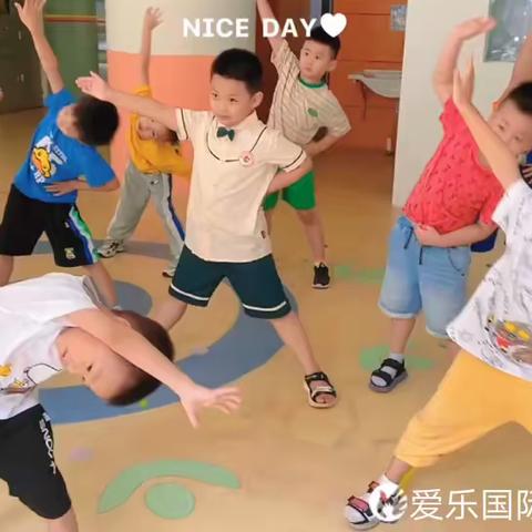 🌈爱乐幼儿园特色延时班开课啦👏👏