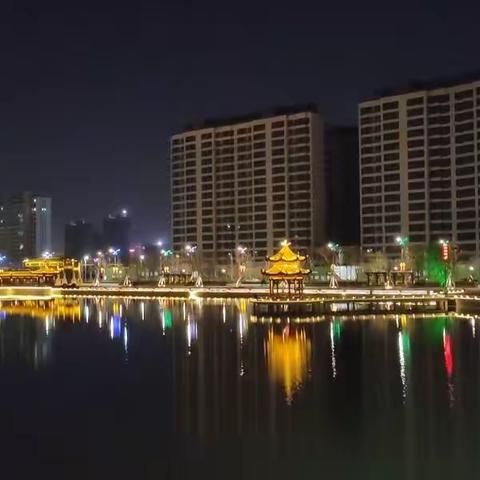 春夜畅游东明湖