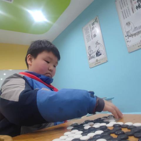 健坤外国语学校四年级围棋特色课程学期展示