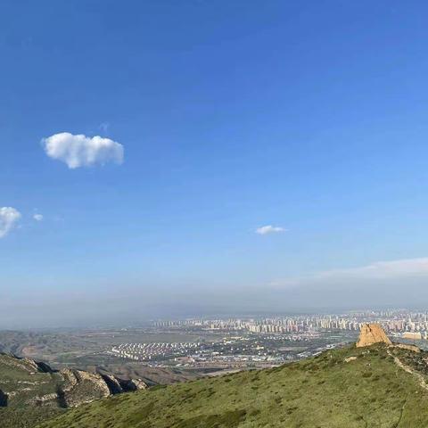 秋登大钟山