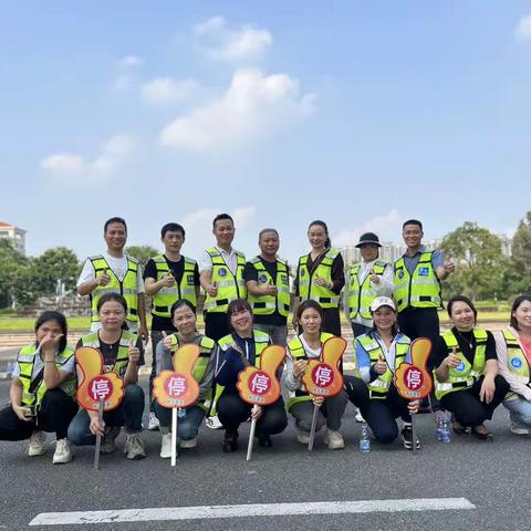 因爱而来，为爱护学-光正实验学校小学部义警志愿者