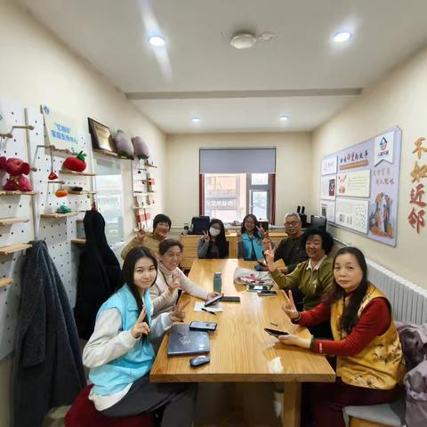 数字守护筑防线，银龄安心乐享e生活——甸柳新村街道第一社区老年人数字素养提升小组第二节活动顺利开展