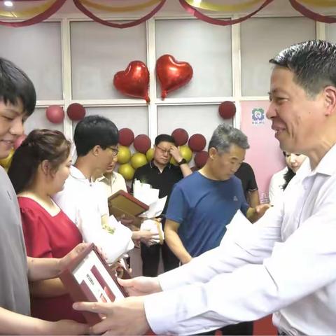 520，我们结婚了！——“婚俗新风 爱满沙河”沙河市首届集体颁证活动