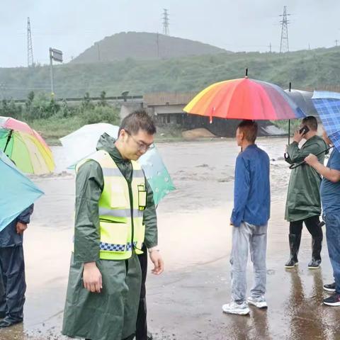 汛期执法不逊色 牢牢保障平松乡