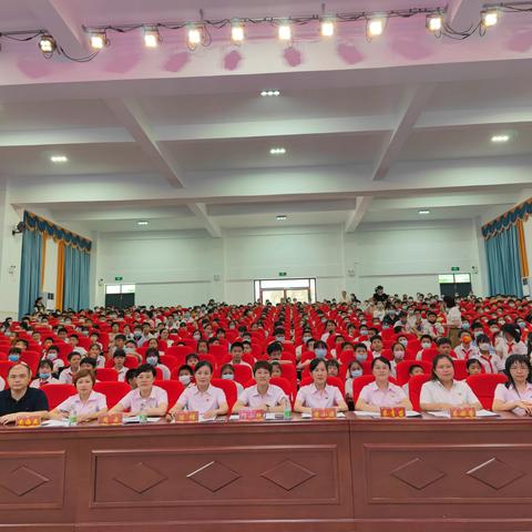 Fun英语，show才艺——东明学校小学部英语才艺展示活动