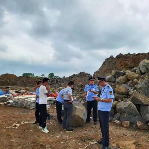 秀英区执法分局自然资源大队采取“3+3”模式，严格落实省级卫片核查整改工作