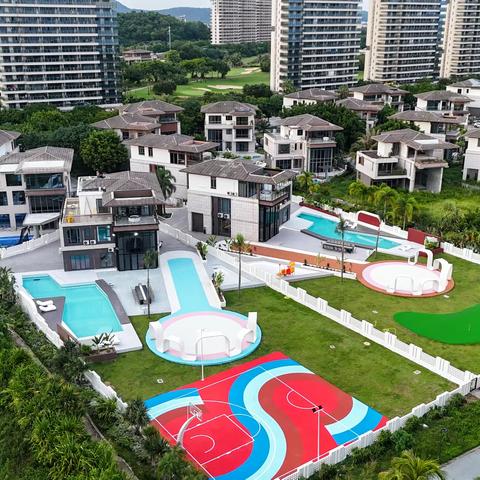 斯卡帕叠级风格Q59 - 一线海边独栋泳池别墅 |8房11床| 篮球场 蜿蜒泳池 独立KTV房&桌球房&麻将房 儿童波波池 彩虹长道 求婚平台 宴会长桌