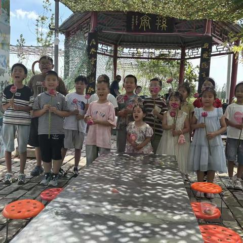 荷韵童趣，非遗传情——白云湖街道社工站开展夏日限定欢乐之旅
