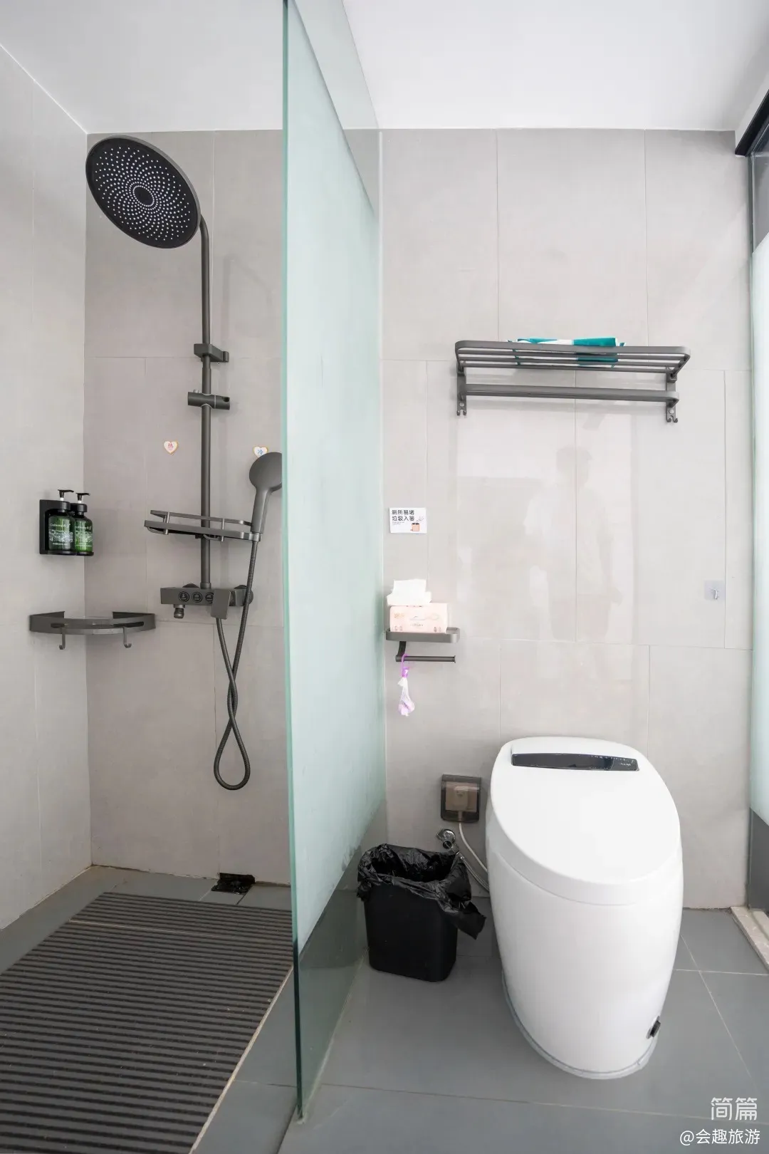 【沃然山居民宿】A栋14房35床|山涧民宿·山泉水滑梯泳池·独立泡池·独立KTV·户外草坪团建场地·会议室