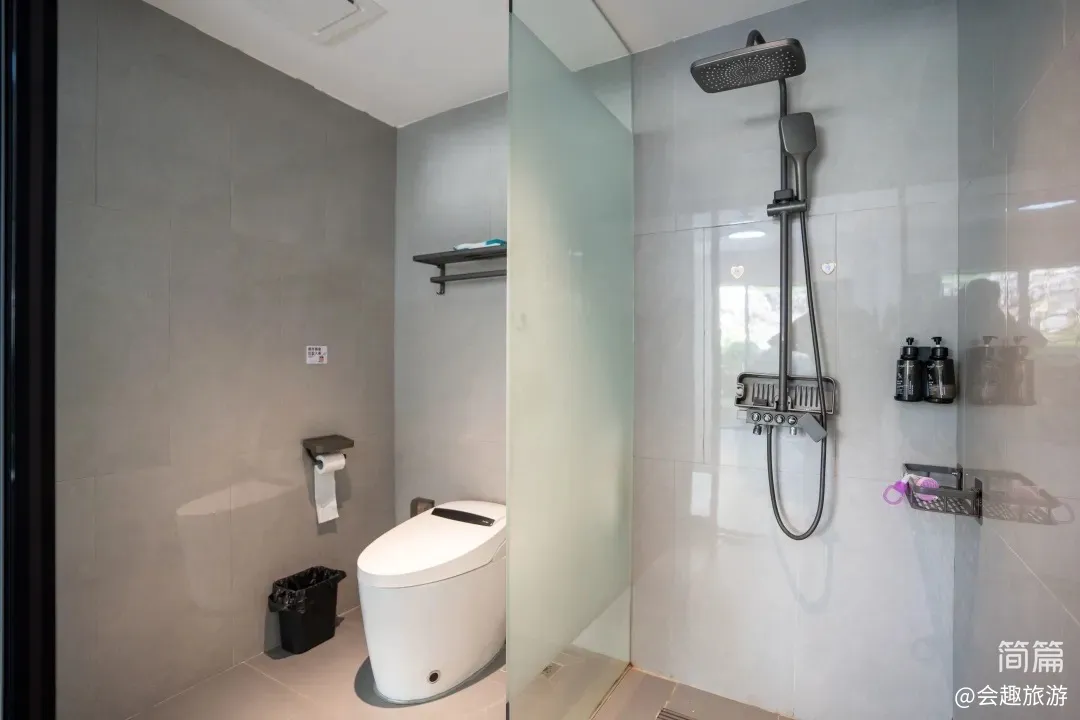 【沃然山居民宿】A栋14房35床|山涧民宿·山泉水滑梯泳池·独立泡池·独立KTV·户外草坪团建场地·会议室