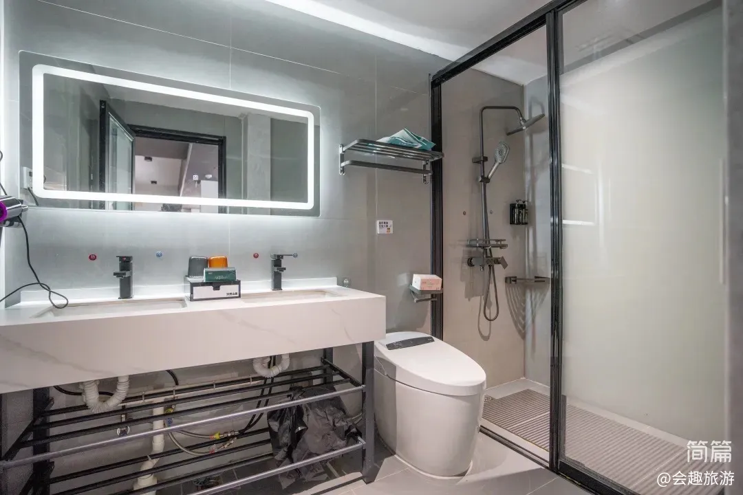 【沃然山居民宿】A栋14房35床|山涧民宿·山泉水滑梯泳池·独立泡池·独立KTV·户外草坪团建场地·会议室