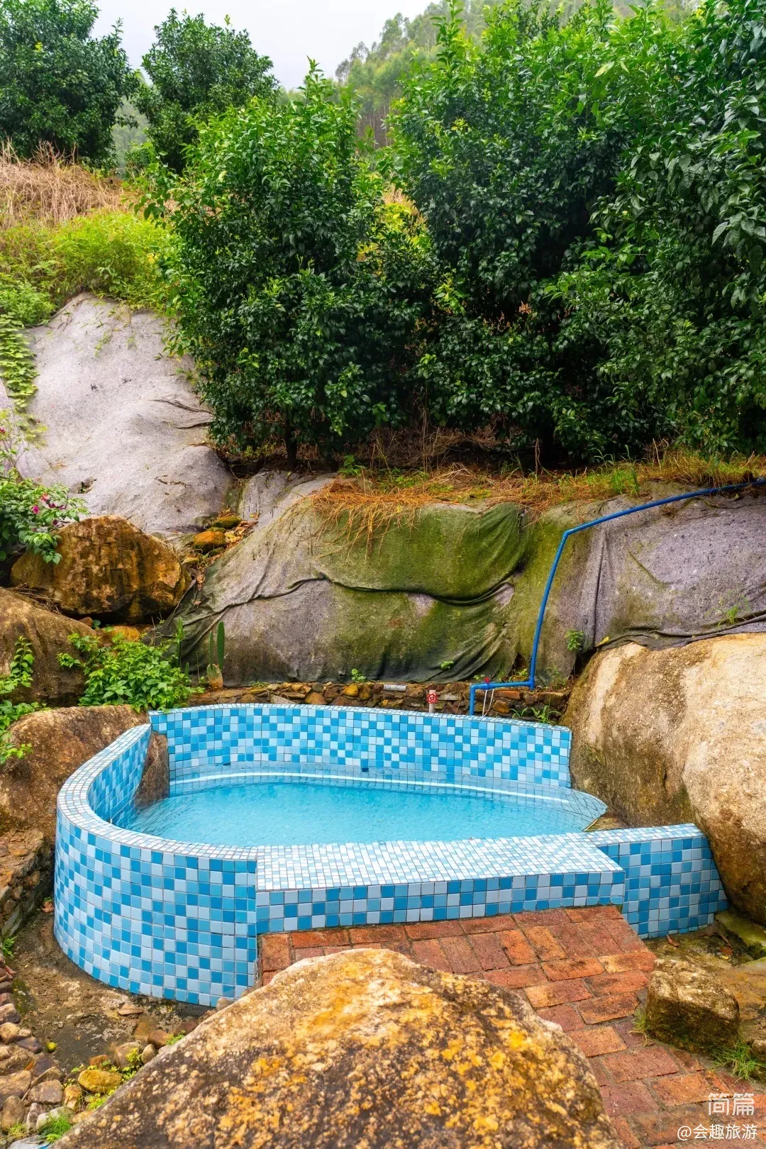 【沃然山居民宿】A栋14房35床|山涧民宿·山泉水滑梯泳池·独立泡池·独立KTV·户外草坪团建场地·会议室