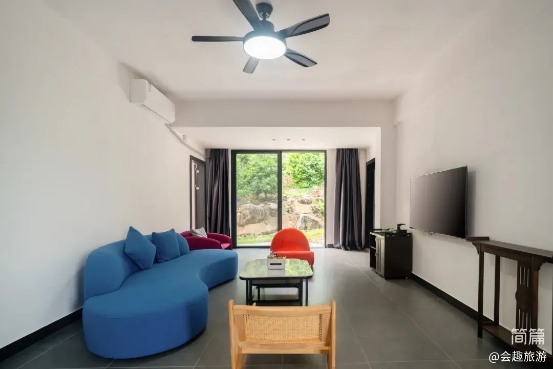 【沃然山居民宿】A栋14房35床|山涧民宿·山泉水滑梯泳池·独立泡池·独立KTV·户外草坪团建场地·会议室